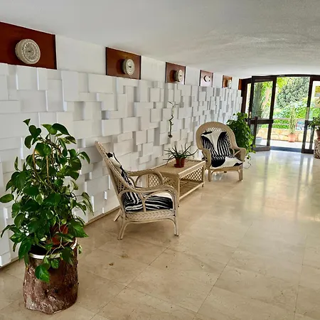 Piscis En Benidorm, 1 Min Playa Levante, Wi-fi, Ac Y Parking *