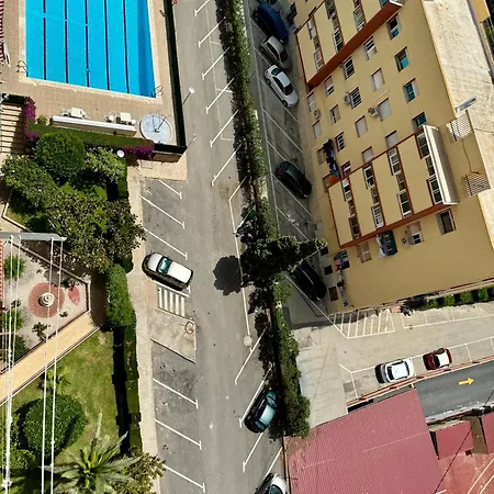 California En Benidorm, 1 Min Playa Levante, Wi-fi, Ac Y Parking Апартаменты *