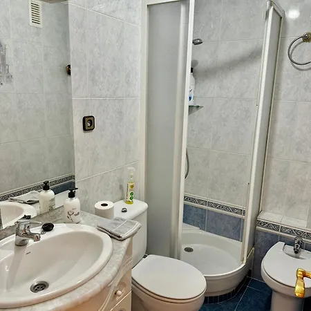 Piscis En Benidorm, 1 Min Playa Levante, Wi-fi, Ac Y Parking Benidorm