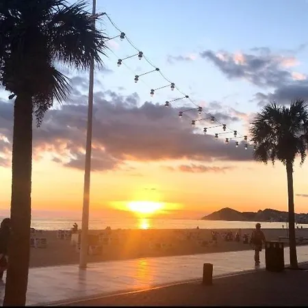 California En Benidorm, 1 Min Playa Levante, Wi-fi, Ac Y Parking