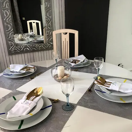 Апартаменты California En Benidorm, 1 Min Playa Levante, Wi-fi, Ac Y Parking