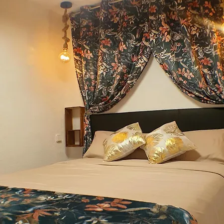 Piscis En Benidorm, 1 Min Playa Levante, Wi-fi, Ac Y Parking Benidorm