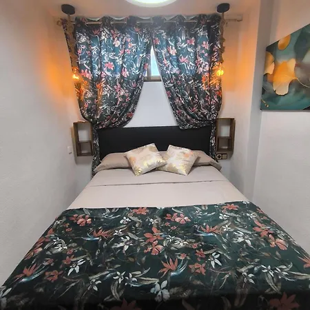 Piscis En Benidorm, 1 Min Playa Levante, Wi-fi, Ac Y Parking Daire *